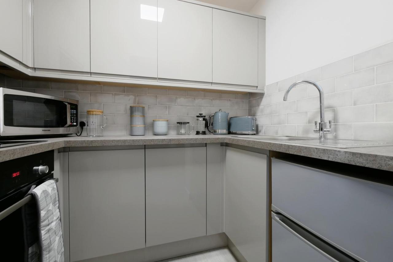 Crewe Short Lets 1 Victoria Court, Crewe Apartman Kültér fotó